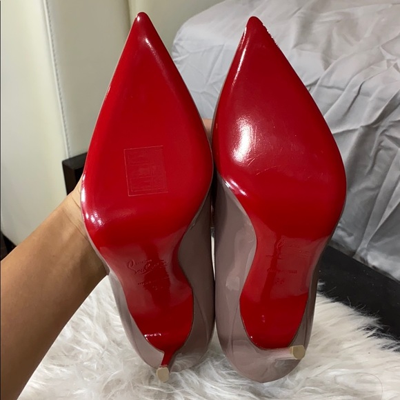 BNIB Christian Louboutin Décolleté Pumps - Picture 4 of 6